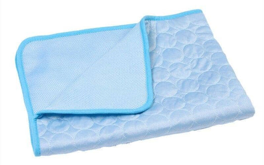 Pet Cooling Mat – Protects Against Heatstroke