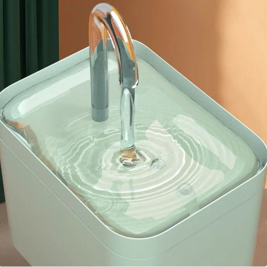 Self-Cleaning Cat Fountain